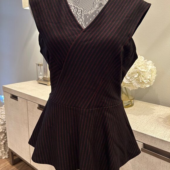 BCBGMaxazria Chic blouse with black and red stripes. Flattering V-neck design. F - Picture 3 of 8